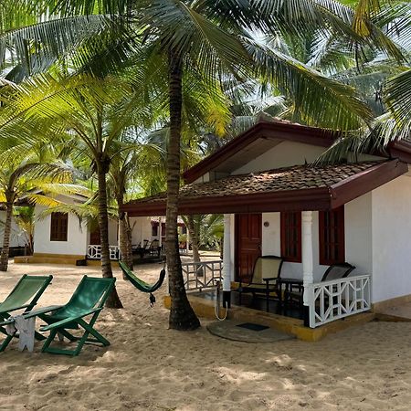 Ibisbird Beach Bungalows, Sport, Spa And Restaurant แทนกาลเล ภายนอก รูปภาพ