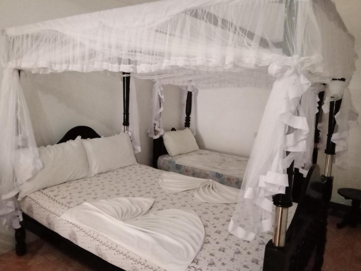 Ibisbird Beach Bungalows, Sport, Spa And Restaurant แทนกาลเล ภายนอก รูปภาพ