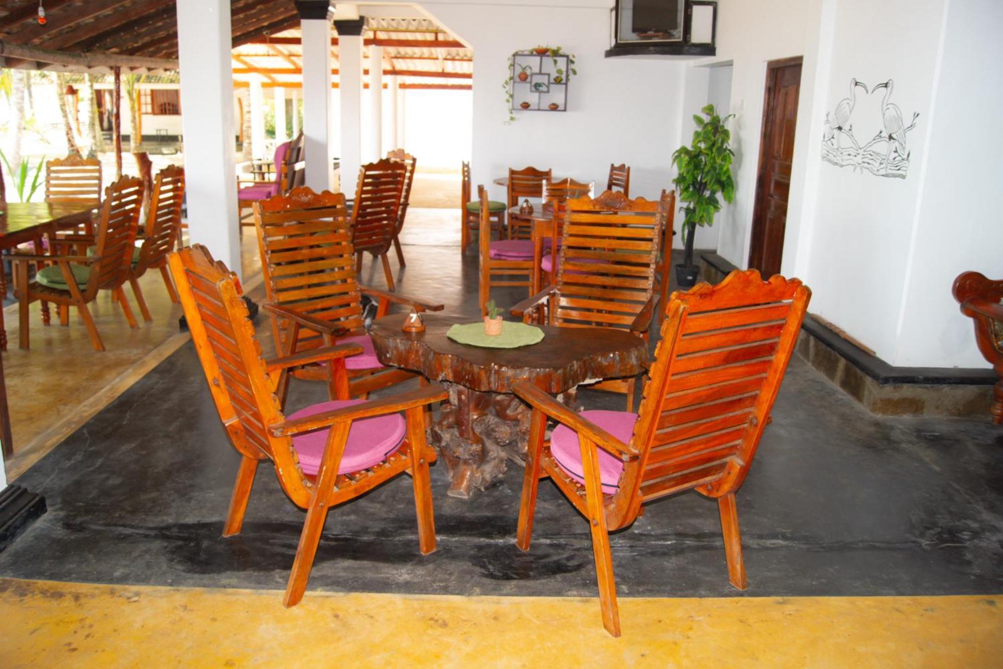 Ibisbird Beach Bungalows, Sport, Spa And Restaurant แทนกาลเล ภายนอก รูปภาพ